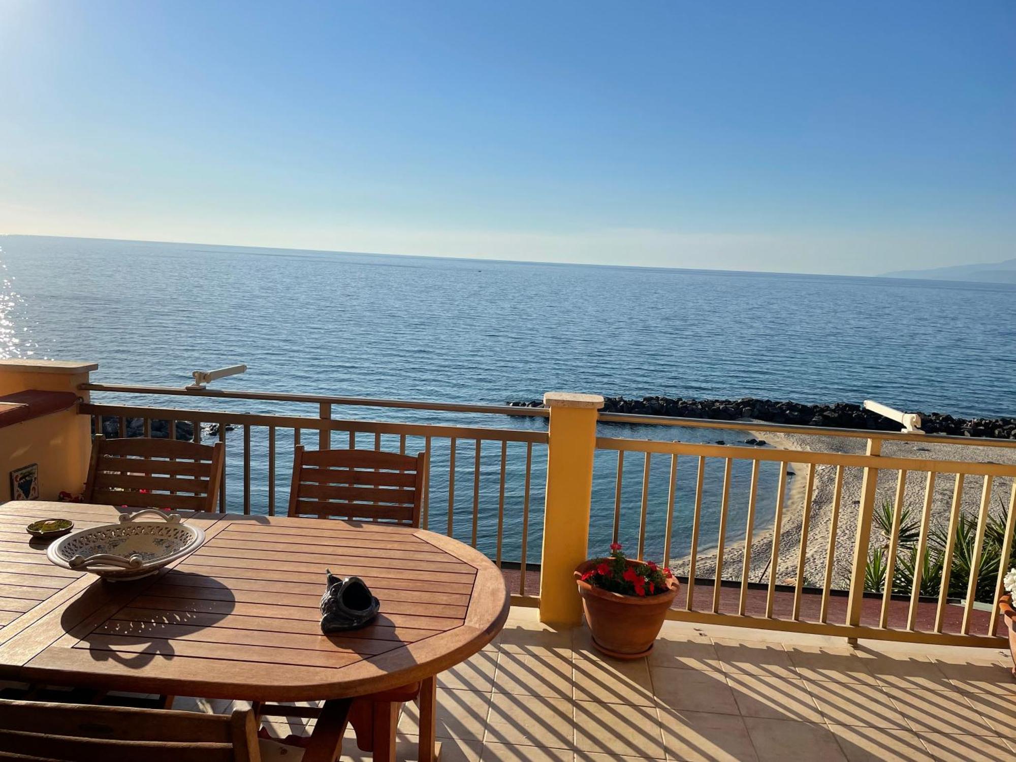 Casa Alexandr Piedigrotta Lejlighed Pizzo  Eksteriør billede